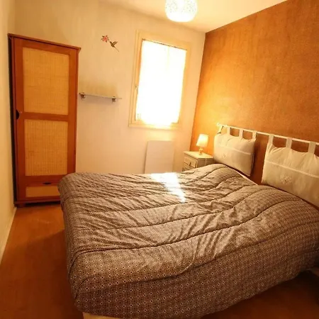 Apartment 2 Pieces Avec Balcon, Parking, Animaux Admis, Wi-fi - Fr-1-313-195 *