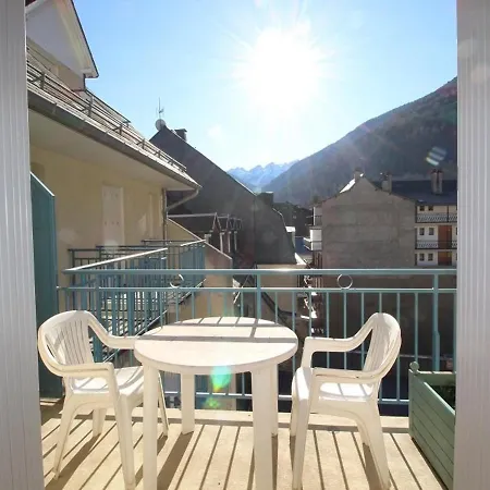 2 Pieces Avec Balcon, Parking, Animaux Admis, Wi-fi - Fr-1-313-195 Apartment *