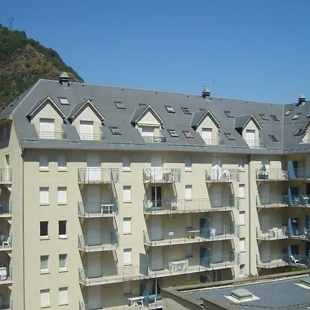 2 Pieces Avec Balcon, Parking, Animaux Admis, Wi-fi - Fr-1-313-195 *